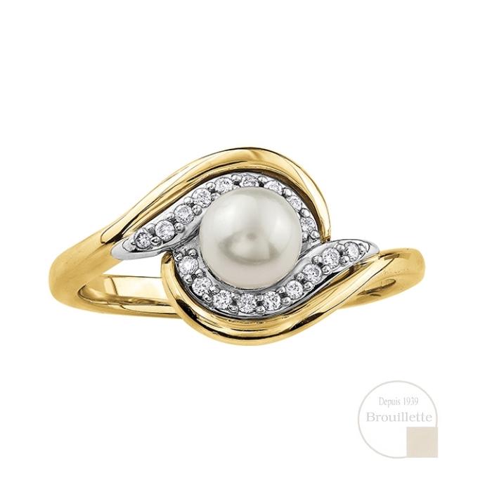Bague pour femme en or jaune 10K perle blanche  et diamants  0.10 carat (DD2621)